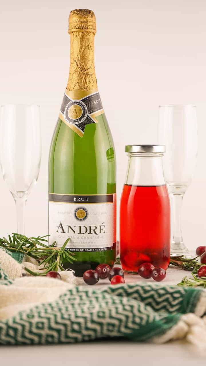 Wine and juice to make the drink.