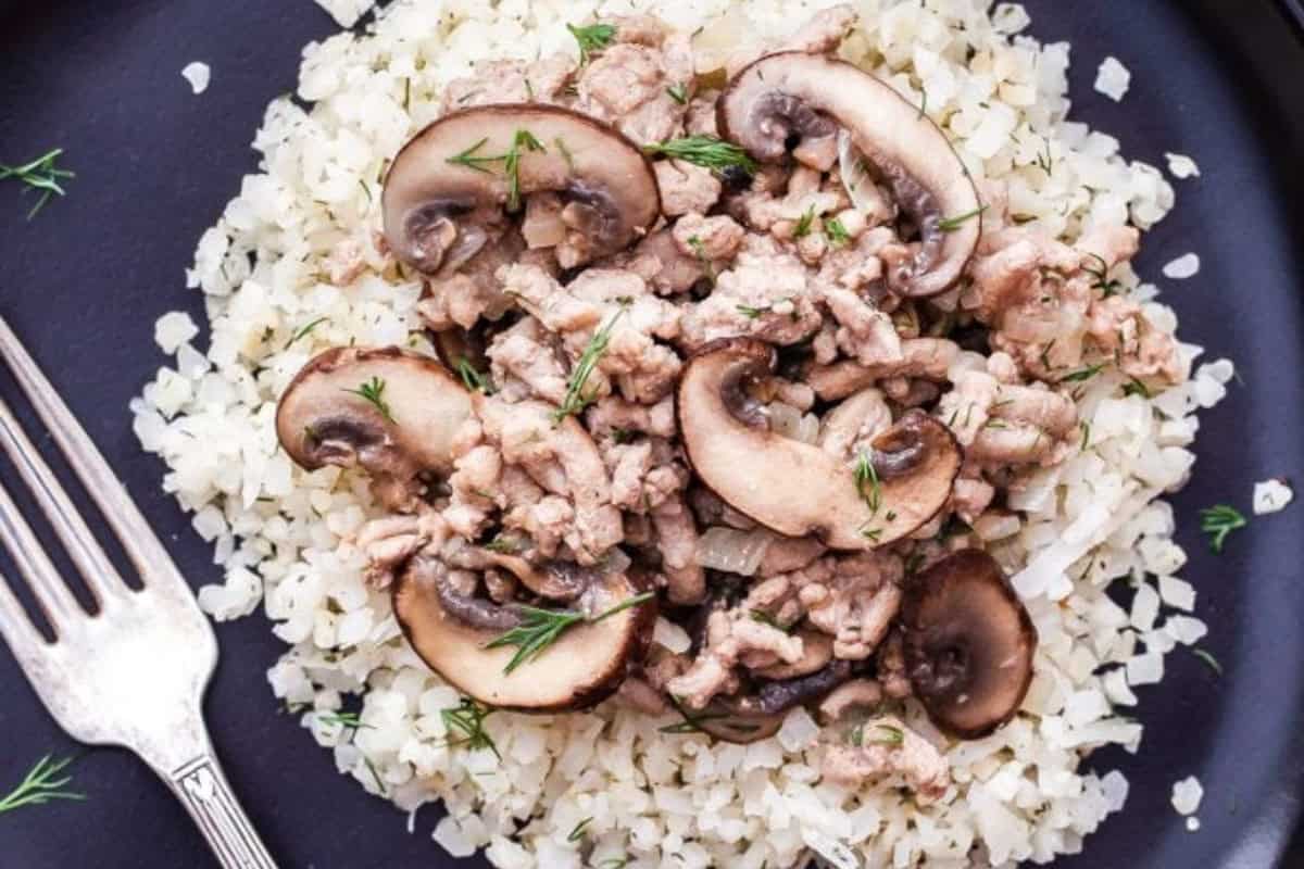 Ground Turkey and Mushroom Stroganoff