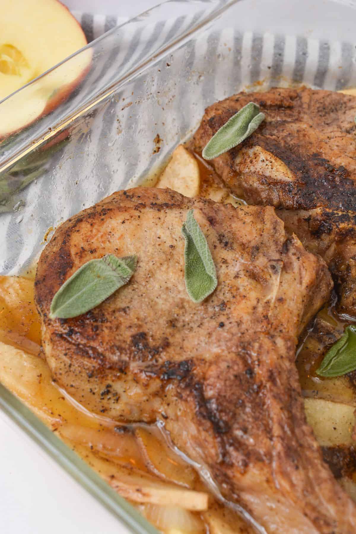 The finished pork chops and apples and onions.