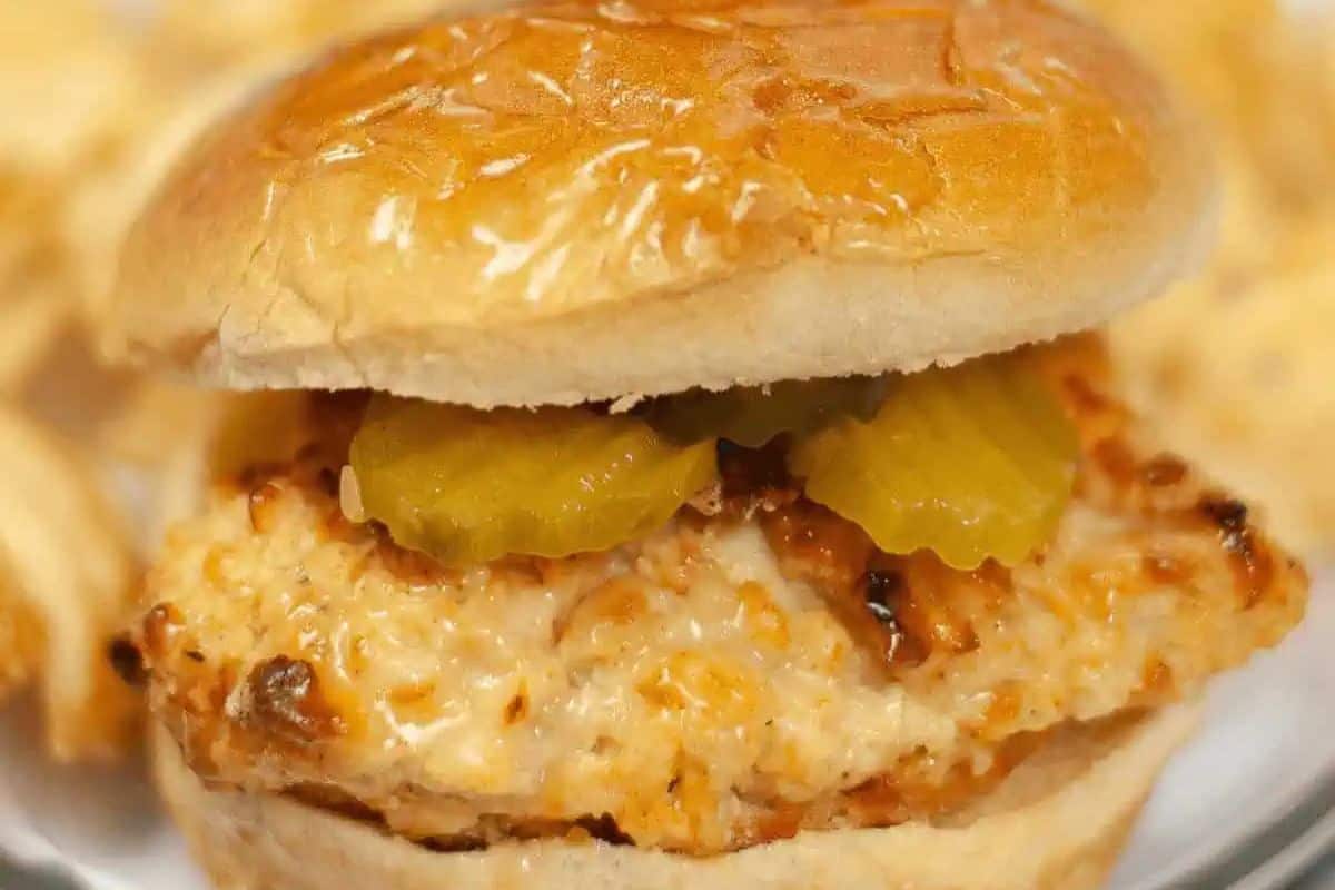 Enjoy a restaurant-inspired chicken sandwich with pickles, crafted on a perfectly toasted bun.