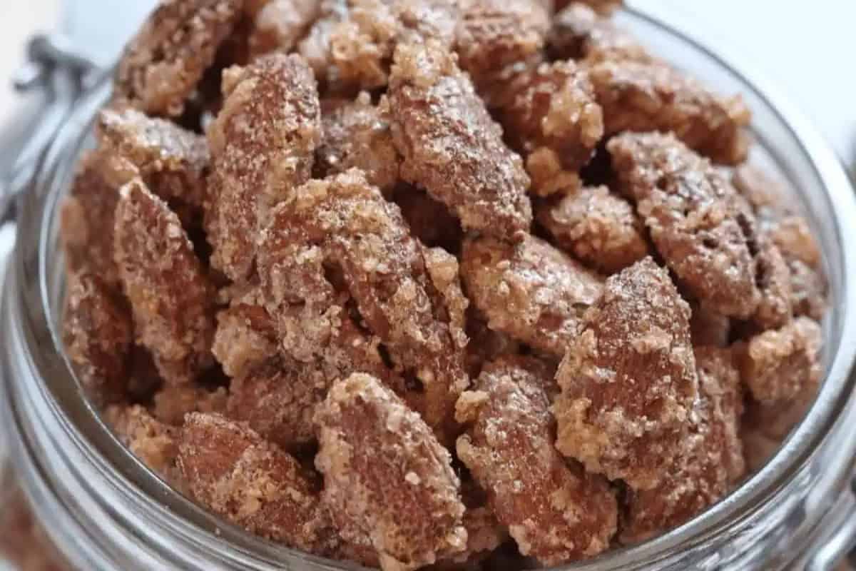 Cinnamon Crusted Pecans