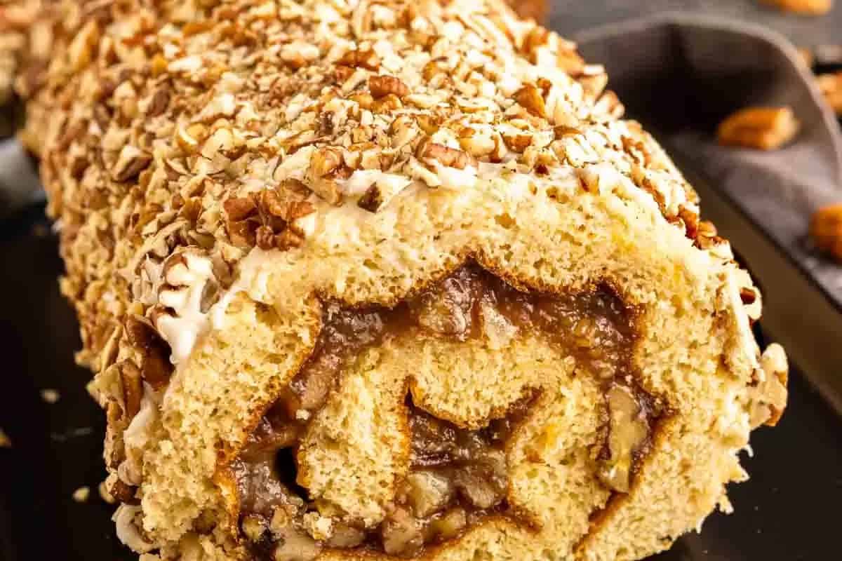 Pecan Pie Cake Roll