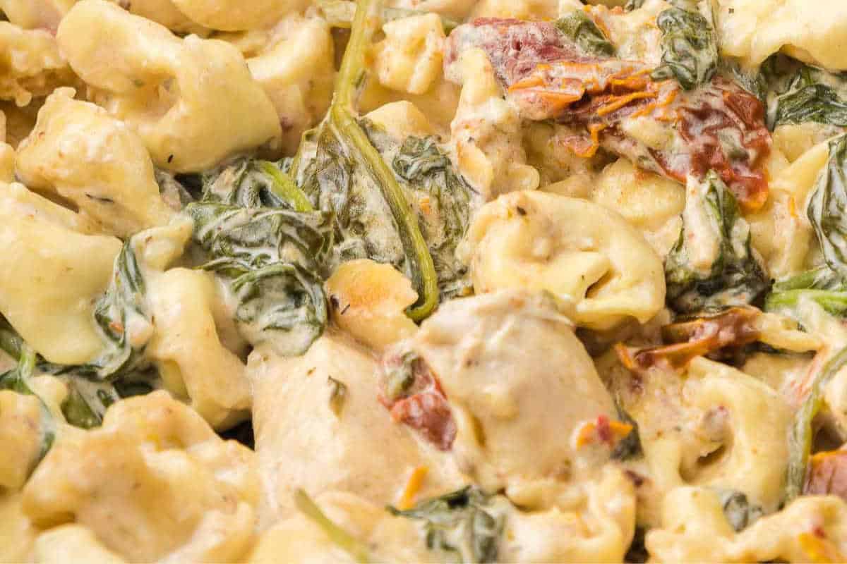 Crockpot Tuscan Chicken Tortellini