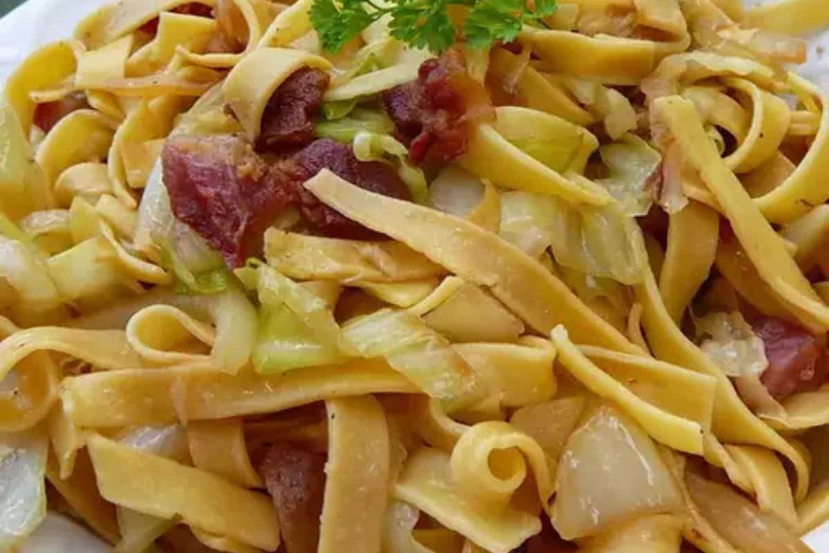 Homemade Halushki with tender cabbage and noodles in a light buttery sauce.