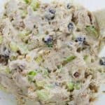 A close-up of a bowl of the finished creamy dish.